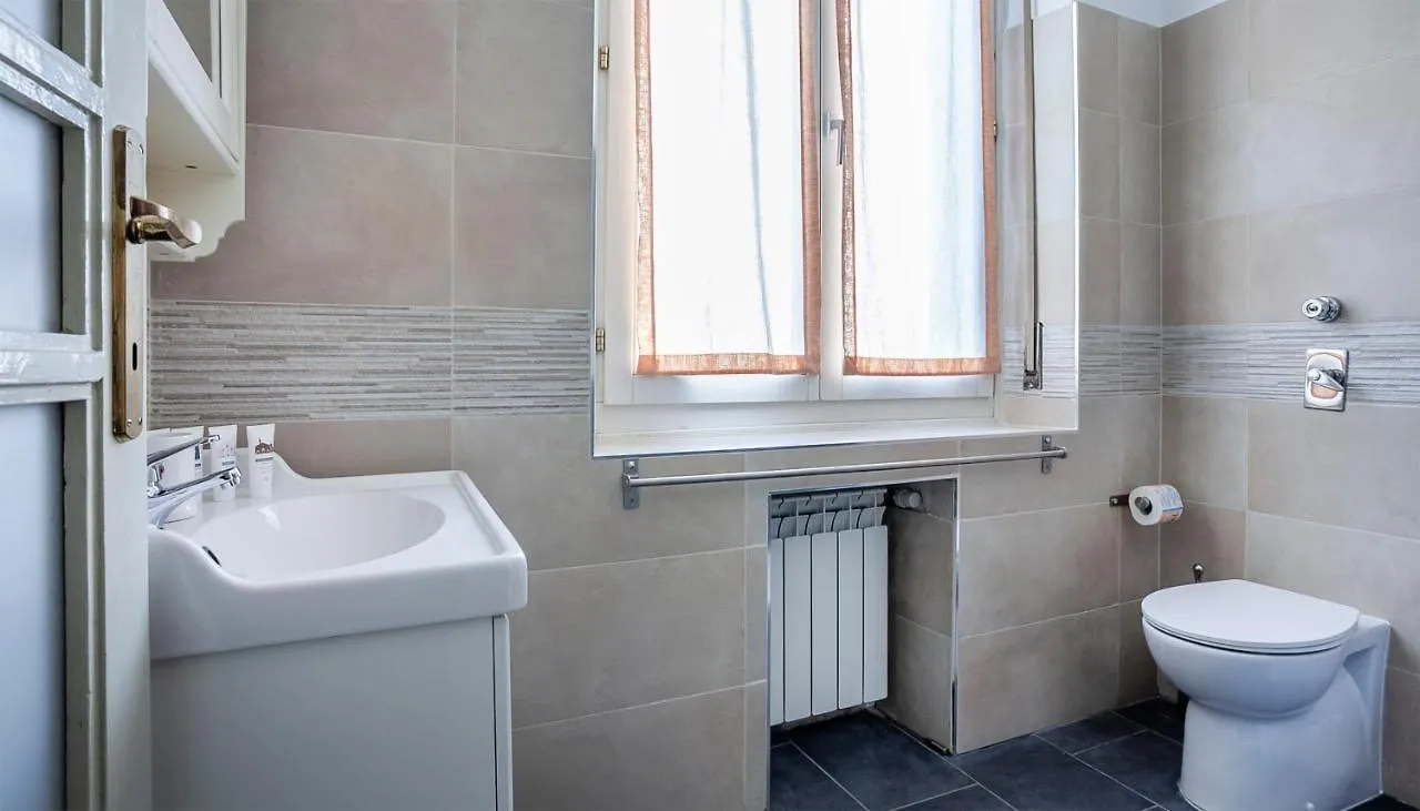 Italianway - De Cristoforis 12 Apartment Milan 0*,  Italy